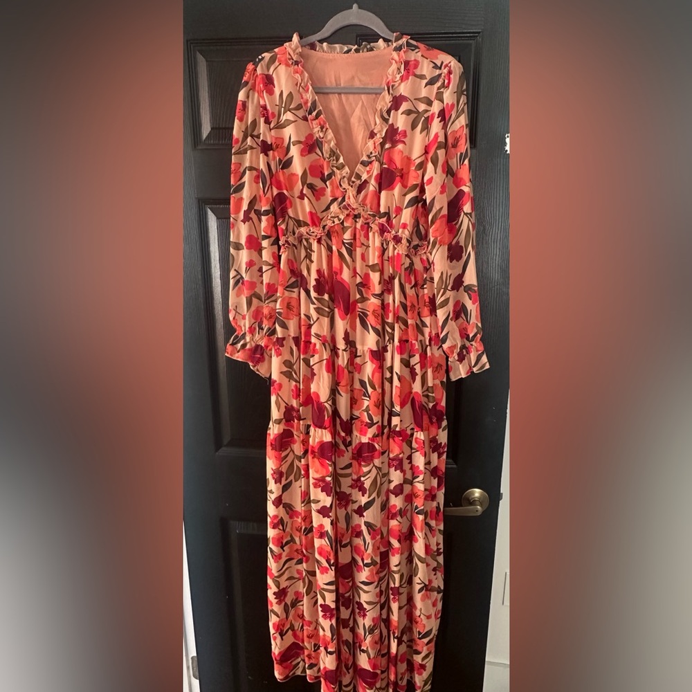 Floral V-Neck Maxi Dress